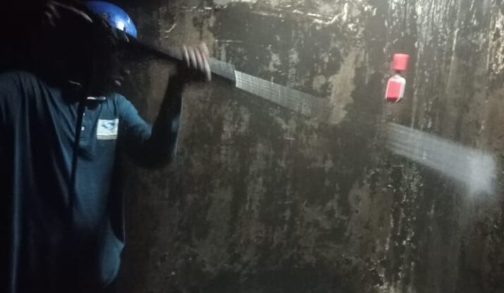 Office water tank cleaning in Chennai – India Tank Cleaners at work on a corporate rooftop tank system