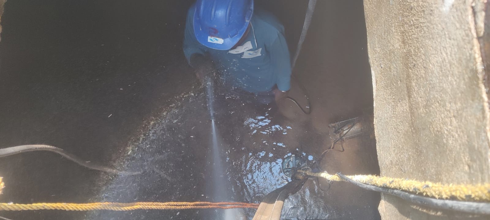 Industrial Water Tank Cleaning Services